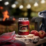 Lumanare Parfumata Borcan Mic Crisp Campfire Apples, Yankee Candle
